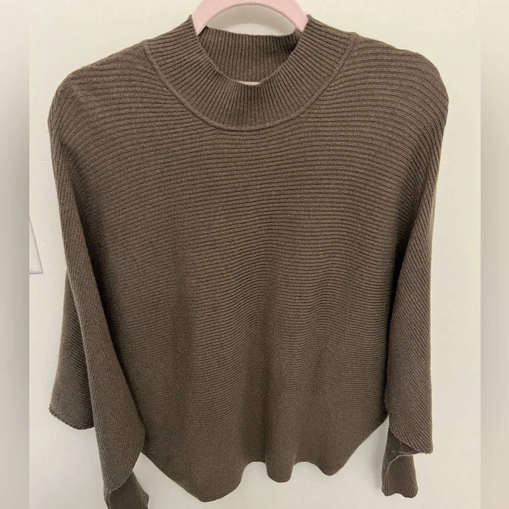Beautiful batwing Olive sweater. The perfect fall top! - Picture 2 of 2